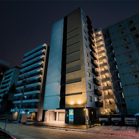 Randor Hotel Sapporo Suites Экстерьер фото Residential complex in the city