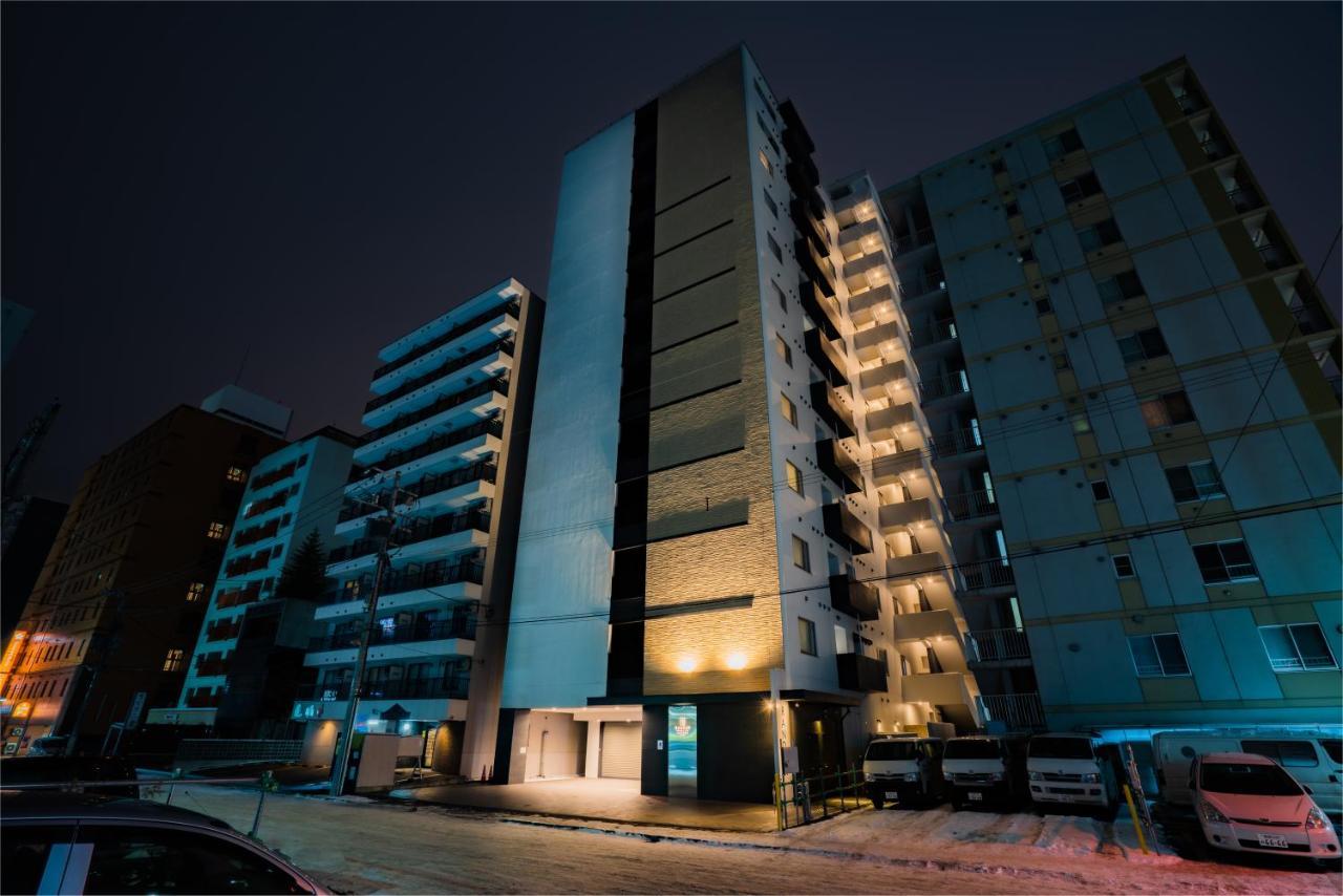Randor Hotel Sapporo Suites Экстерьер фото Residential complex in the city