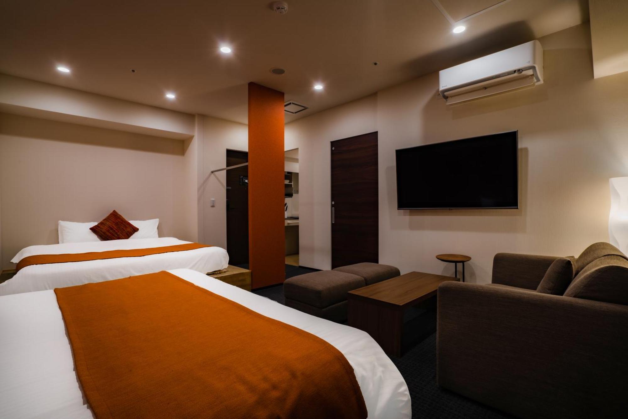 Randor Hotel Sapporo Suites Номер фото A room at the hotel