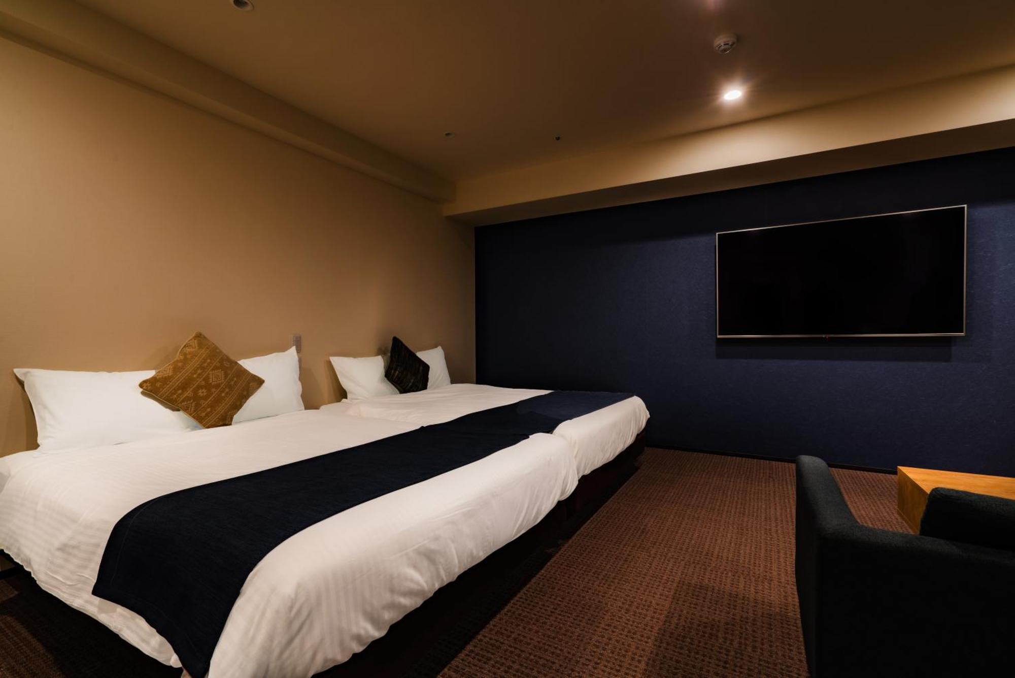 Randor Hotel Sapporo Suites Номер фото A room at the hotel