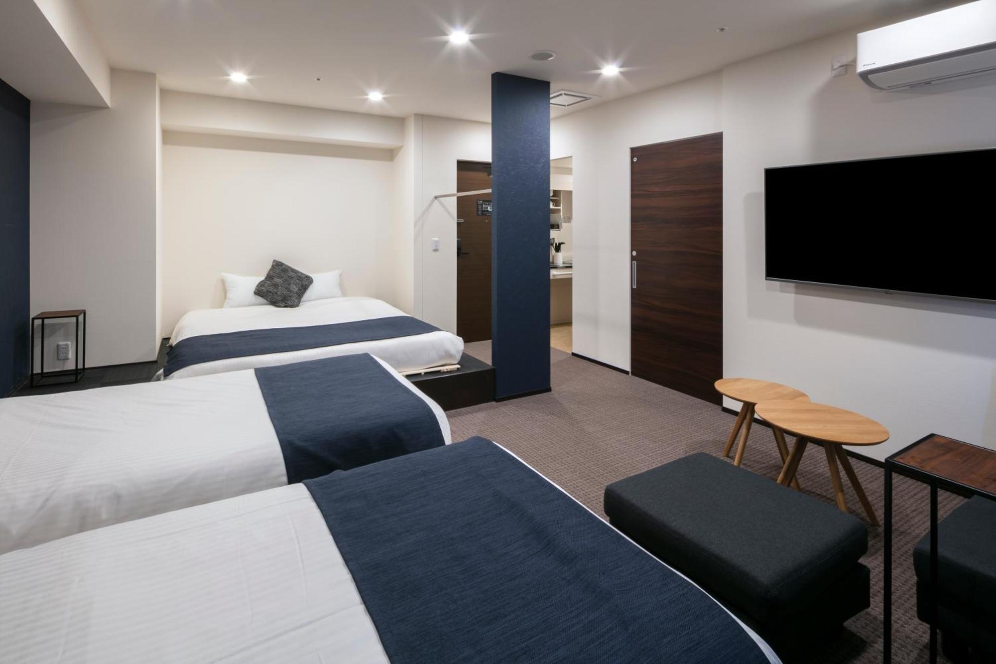 Randor Hotel Sapporo Suites Номер фото A room at the hotel