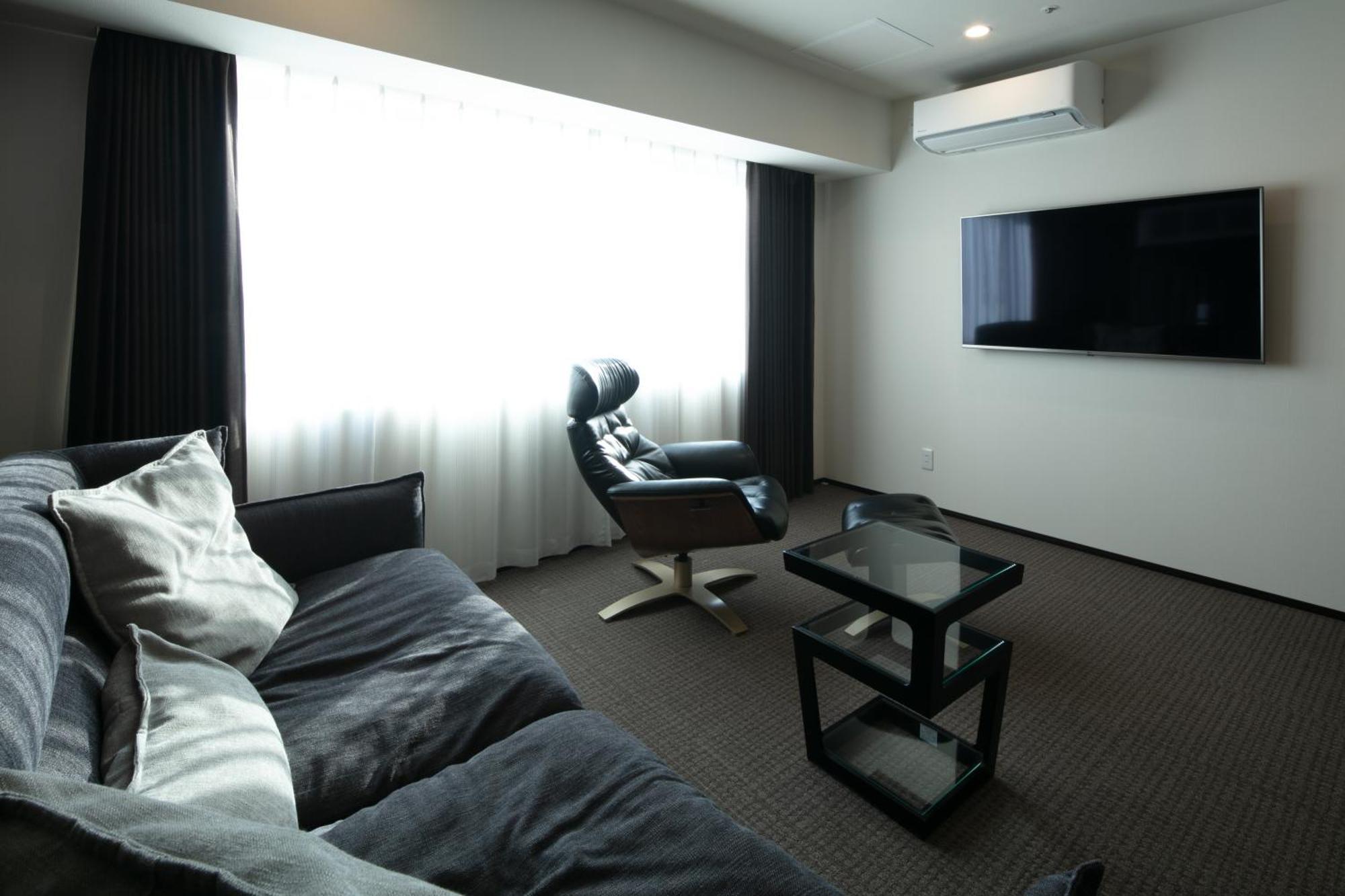 Randor Hotel Sapporo Suites Номер фото A room at the hotel